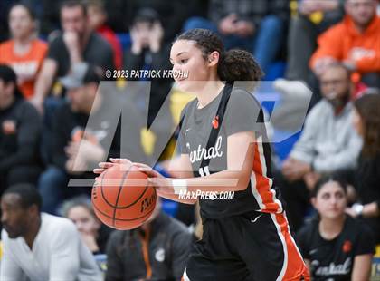 Thumbnail 3 in West Seattle vs Central Kitsap (3A Opening Round) photogallery.