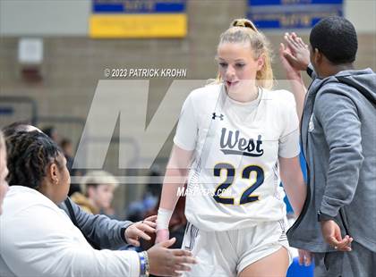 Thumbnail 1 in West Seattle vs Central Kitsap (3A Opening Round) photogallery.