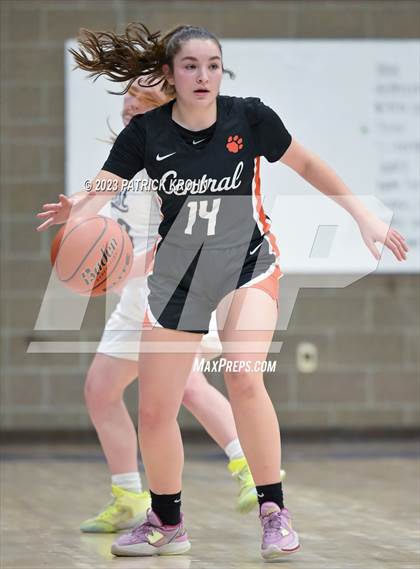 Thumbnail 1 in West Seattle vs Central Kitsap (3A Opening Round) photogallery.