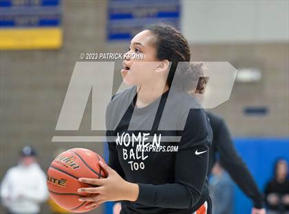 Thumbnail 1 in West Seattle vs Central Kitsap (3A Opening Round) photogallery.