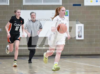 Thumbnail 1 in West Seattle vs Central Kitsap (3A Opening Round) photogallery.