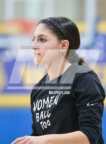 Thumbnail 2 in West Seattle vs Central Kitsap (3A Opening Round) photogallery.