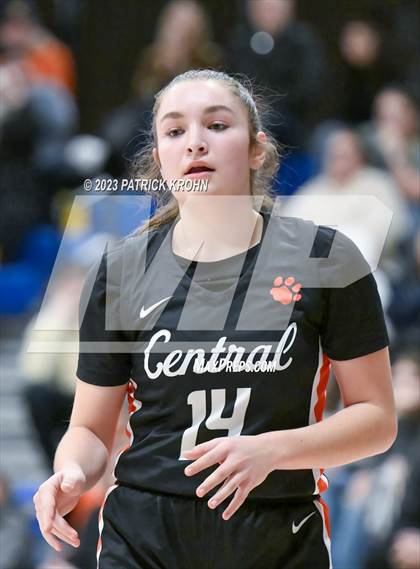 Thumbnail 3 in West Seattle vs Central Kitsap (3A Opening Round) photogallery.