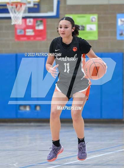 Thumbnail 3 in West Seattle vs Central Kitsap (3A Opening Round) photogallery.