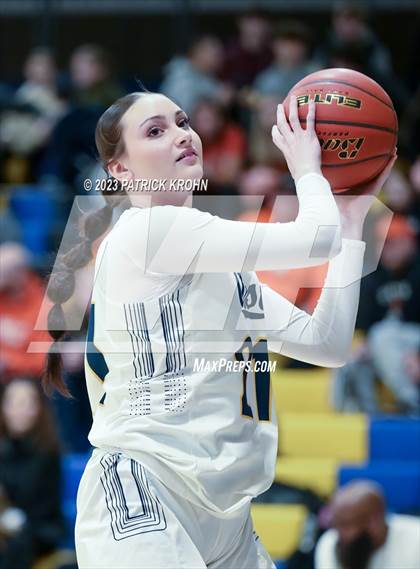 Thumbnail 1 in West Seattle vs Central Kitsap (3A Opening Round) photogallery.