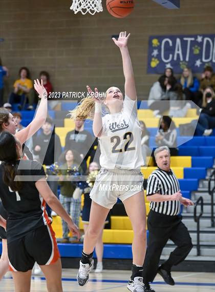 Thumbnail 2 in West Seattle vs Central Kitsap (3A Opening Round) photogallery.