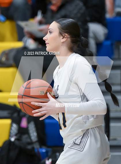 Thumbnail 2 in West Seattle vs Central Kitsap (3A Opening Round) photogallery.