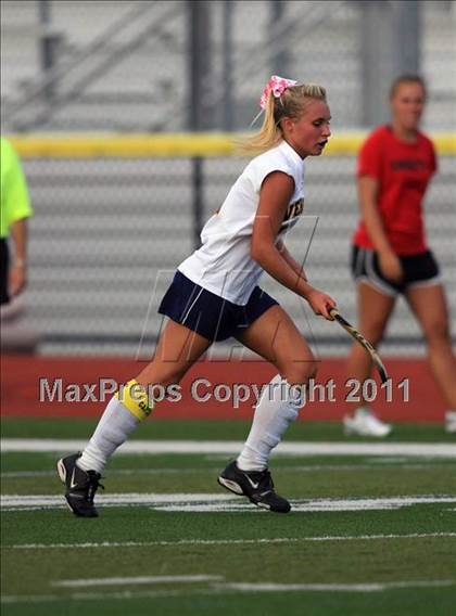 Thumbnail 3 in Vernon vs Morris Hills photogallery.