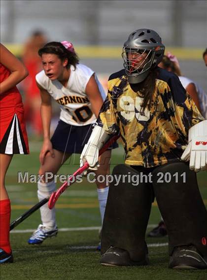 Thumbnail 3 in Vernon vs Morris Hills photogallery.