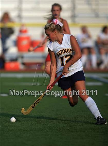 Thumbnail 2 in Vernon vs Morris Hills photogallery.