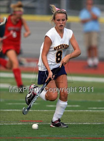 Thumbnail 3 in Vernon vs Morris Hills photogallery.