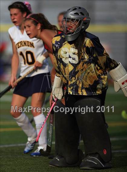 Thumbnail 3 in Vernon vs Morris Hills photogallery.