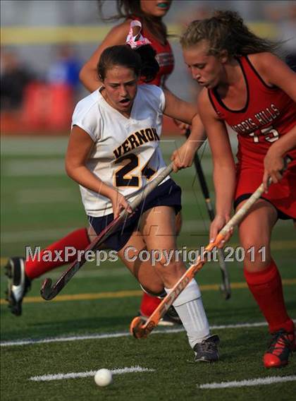 Thumbnail 2 in Vernon vs Morris Hills photogallery.