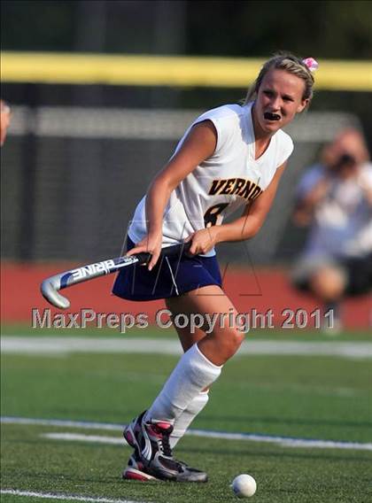 Thumbnail 3 in Vernon vs Morris Hills photogallery.