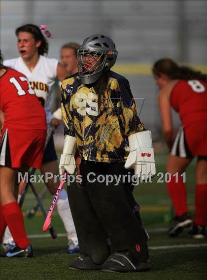 Thumbnail 2 in Vernon vs Morris Hills photogallery.