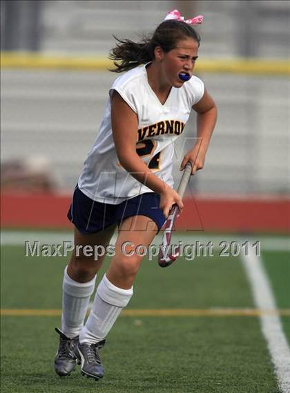Thumbnail 3 in Vernon vs Morris Hills photogallery.