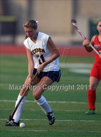 Thumbnail 3 in Vernon vs Morris Hills photogallery.