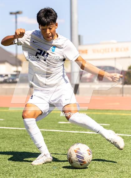 Thumbnail 1 in North Tahoe @ Fernley photogallery.