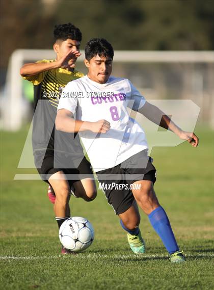 Thumbnail 3 in Denair vs. Hughson (Hughson Tournament) photogallery.