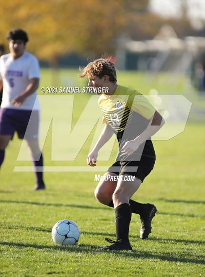 Thumbnail 2 in Denair vs. Hughson (Hughson Tournament) photogallery.