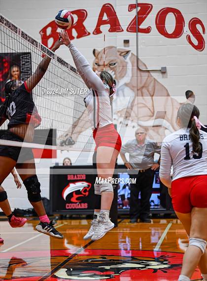Thumbnail 2 in Brazos vs Hitchcock photogallery.