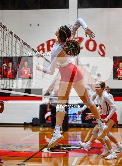Thumbnail 2 in Brazos vs Hitchcock photogallery.