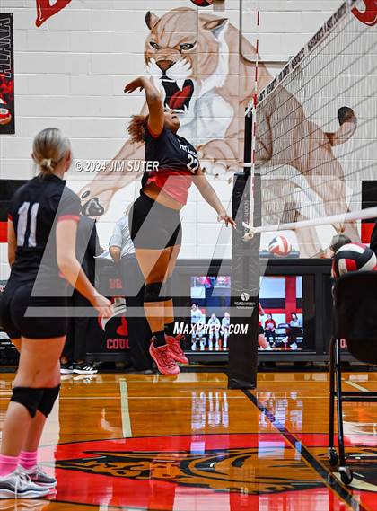 Thumbnail 3 in Brazos vs Hitchcock photogallery.