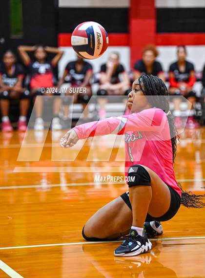 Thumbnail 2 in Brazos vs Hitchcock photogallery.