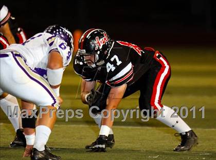 Thumbnail 2 in Hart vs. Valencia photogallery.