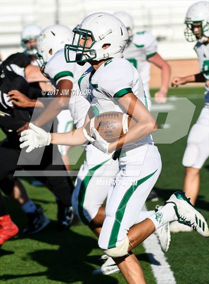 Thumbnail 3 in Breckenridge @ Mineral Wells photogallery.