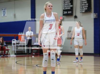 Thumbnail 2 in Westlake vs Hays photogallery.