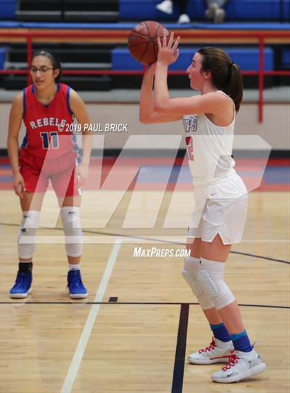 Thumbnail 3 in Westlake vs Hays photogallery.