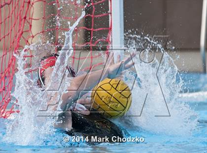 Thumbnail 2 in JSerra Catholic vs. Mission Viejo photogallery.