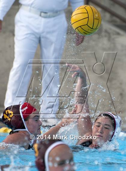 Thumbnail 2 in JSerra Catholic vs. Mission Viejo photogallery.