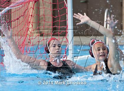 Thumbnail 2 in JSerra Catholic vs. Mission Viejo photogallery.