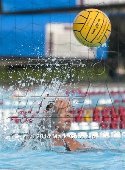 Thumbnail 2 in JSerra Catholic vs. Mission Viejo photogallery.