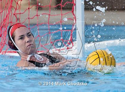 Thumbnail 2 in JSerra Catholic vs. Mission Viejo photogallery.