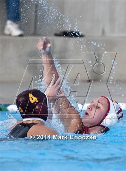 Thumbnail 3 in JSerra Catholic vs. Mission Viejo photogallery.