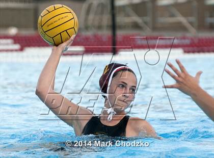 Thumbnail 2 in JSerra Catholic vs. Mission Viejo photogallery.