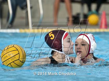 Thumbnail 2 in JSerra Catholic vs. Mission Viejo photogallery.