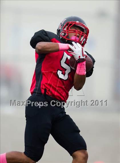 Thumbnail 2 in Leuzinger @ Palos Verdes photogallery.