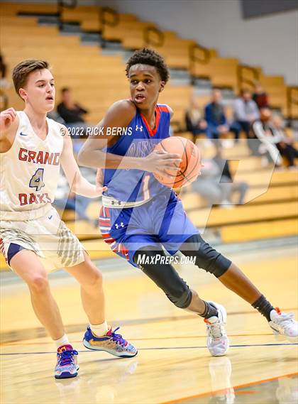 Thumbnail 1 in Grand Oaks vs Oak Ridge photogallery.