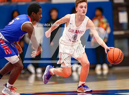 Thumbnail 2 in Grand Oaks vs Oak Ridge photogallery.