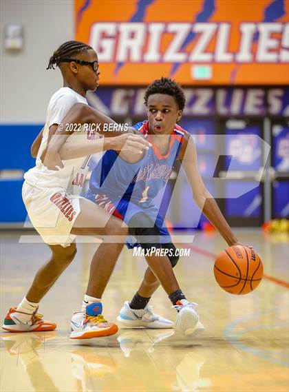 Thumbnail 1 in Grand Oaks vs Oak Ridge photogallery.