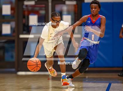 Thumbnail 3 in Grand Oaks vs Oak Ridge photogallery.