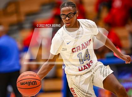 Thumbnail 3 in Grand Oaks vs Oak Ridge photogallery.