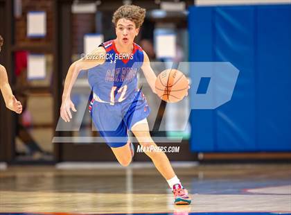 Thumbnail 3 in Grand Oaks vs Oak Ridge photogallery.