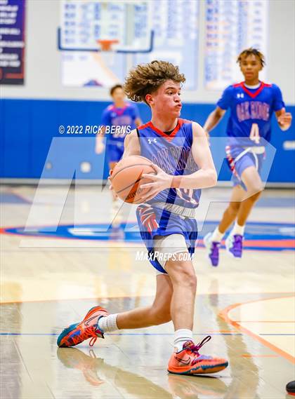 Thumbnail 1 in Grand Oaks vs Oak Ridge photogallery.