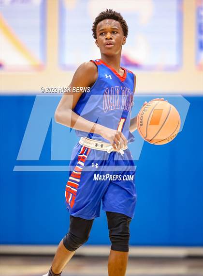 Thumbnail 2 in Grand Oaks vs Oak Ridge photogallery.