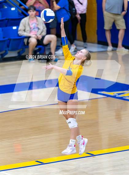 Thumbnail 1 in Batesville @ Mountain Home photogallery.